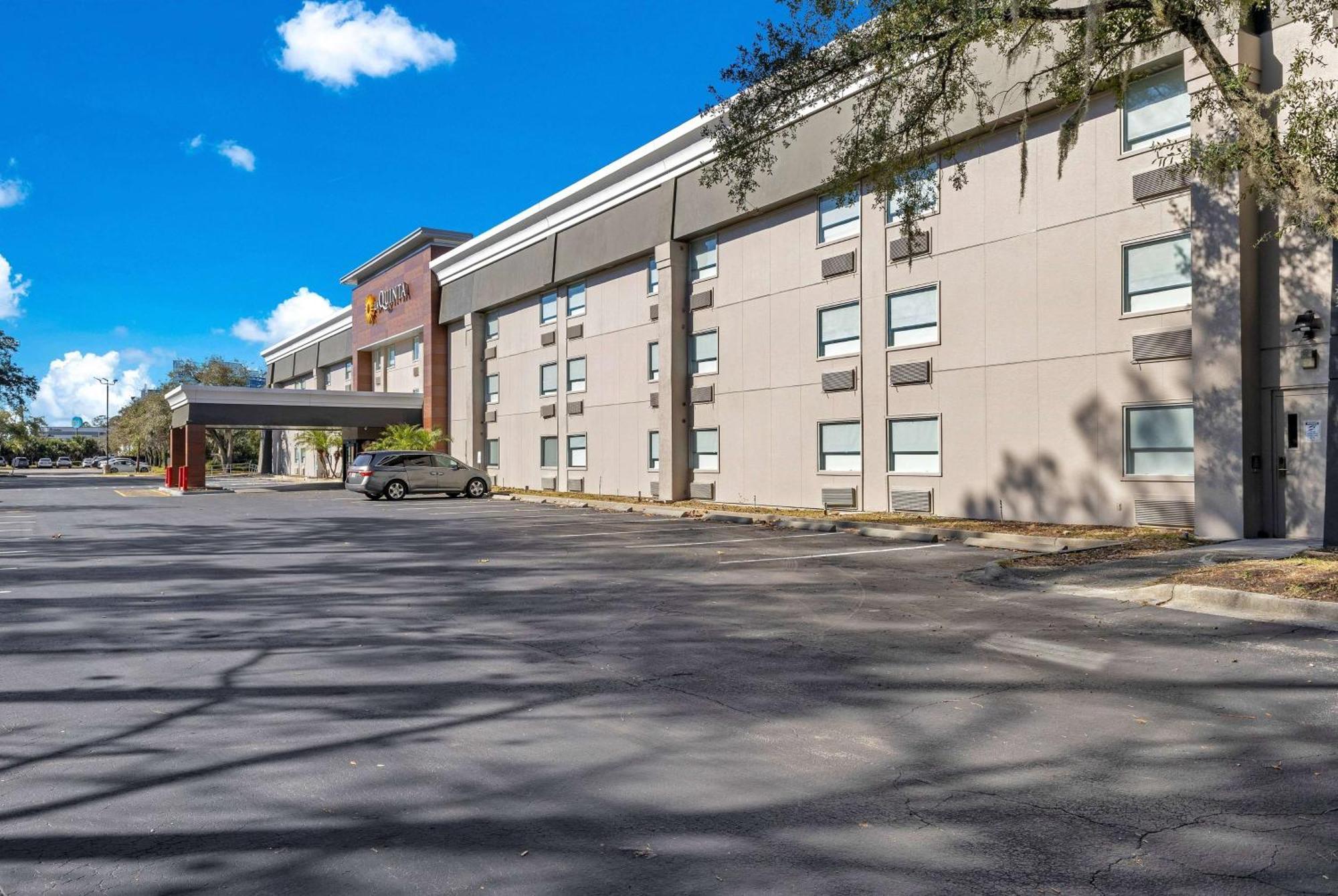 La Quinta Inn & Suites By Wyndham Jacksonville Mandarin Exterior foto